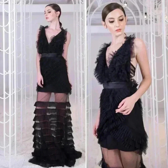 Portia and Scarlett PS1973 Black Ruffled Translucent Gown Size 4 - Picture 3 of 13